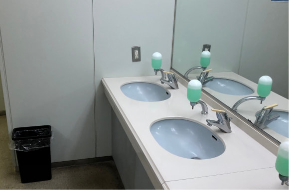 トイレ（Before）